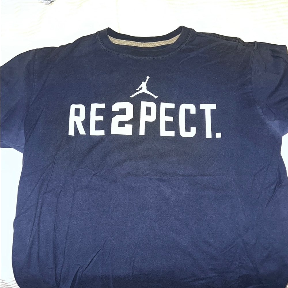 Jordan Men’s Derek Jeter/New York Yankees “RE2PECT” T-Shirt